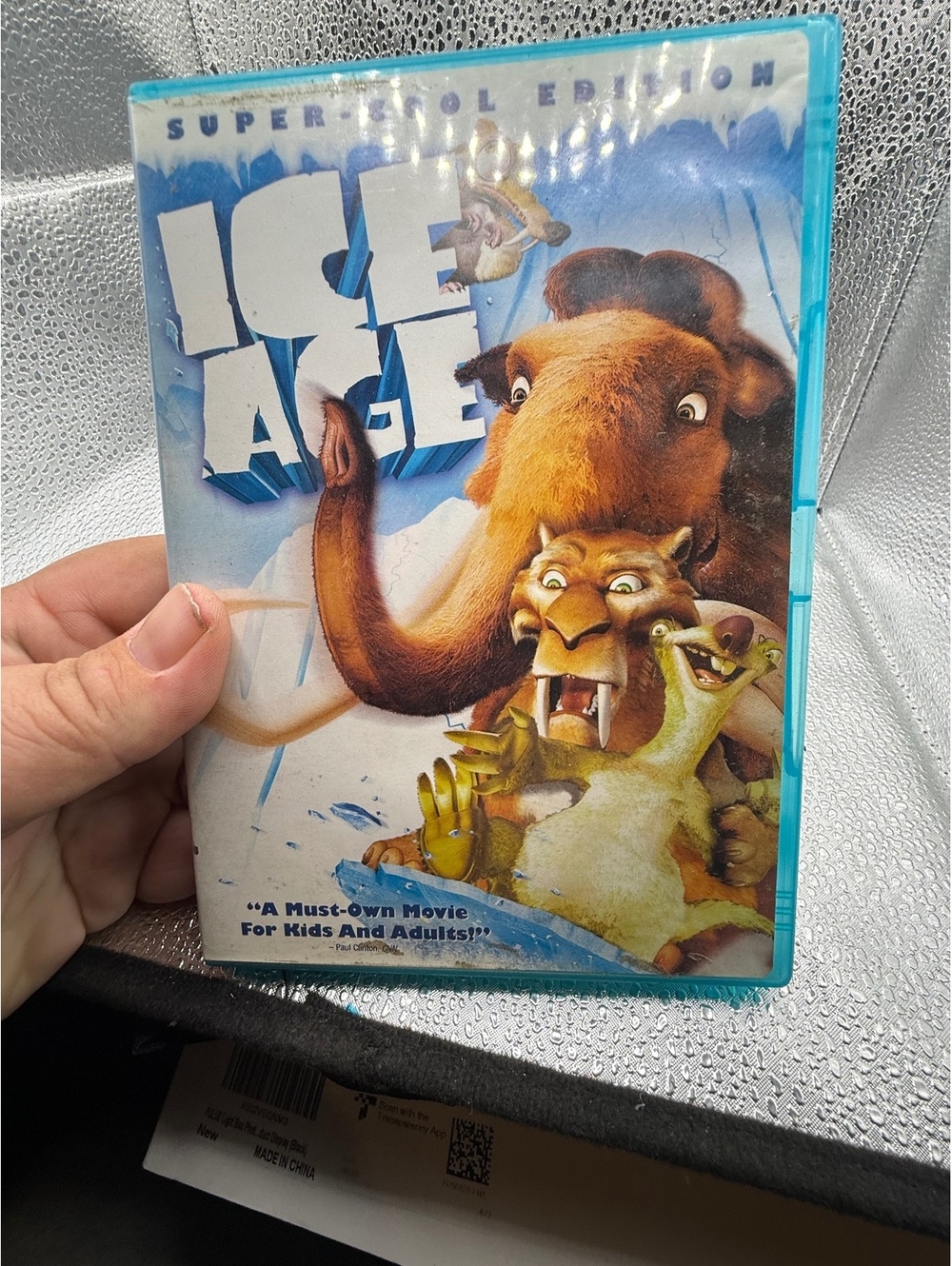 Ice Age Super-Cool Edition 2-Disc DVD Set